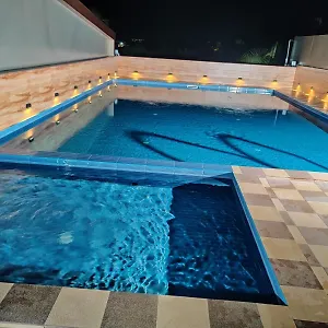 4* Hotel Newline Orchid